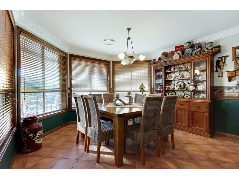 114 Glengarry Drive, Glenmore Park NSW 2745