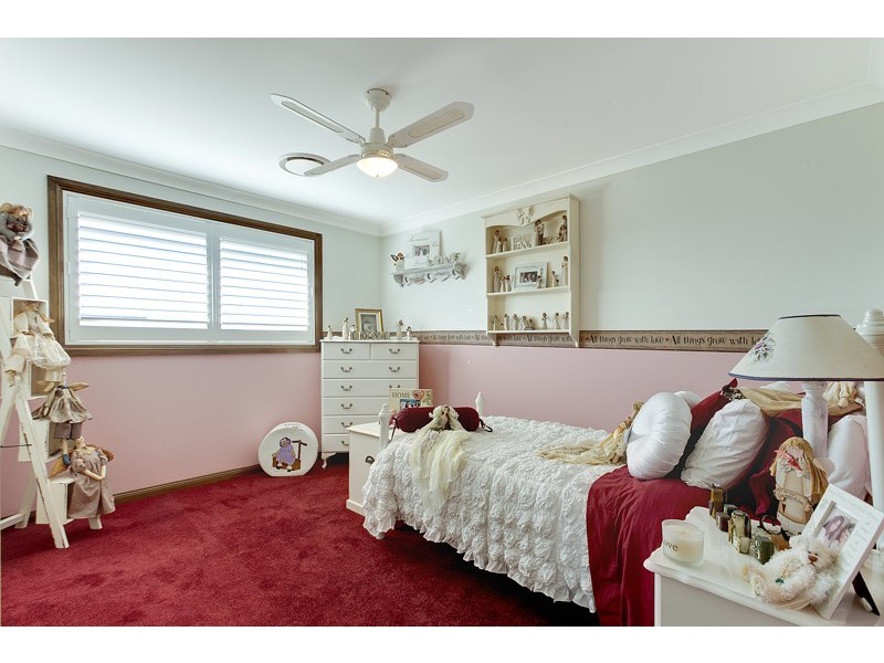 114 Glengarry Drive, Glenmore Park NSW 2745