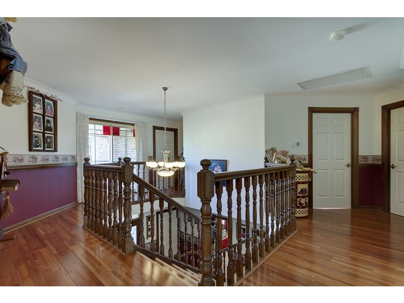 114 Glengarry Drive, Glenmore Park NSW 2745