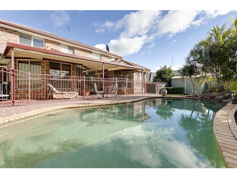 114 Glengarry Drive, Glenmore Park NSW 2745