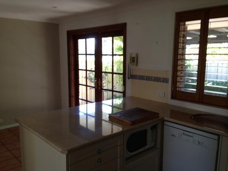 13 Lehmann Ave, Glenmore Park NSW 2745