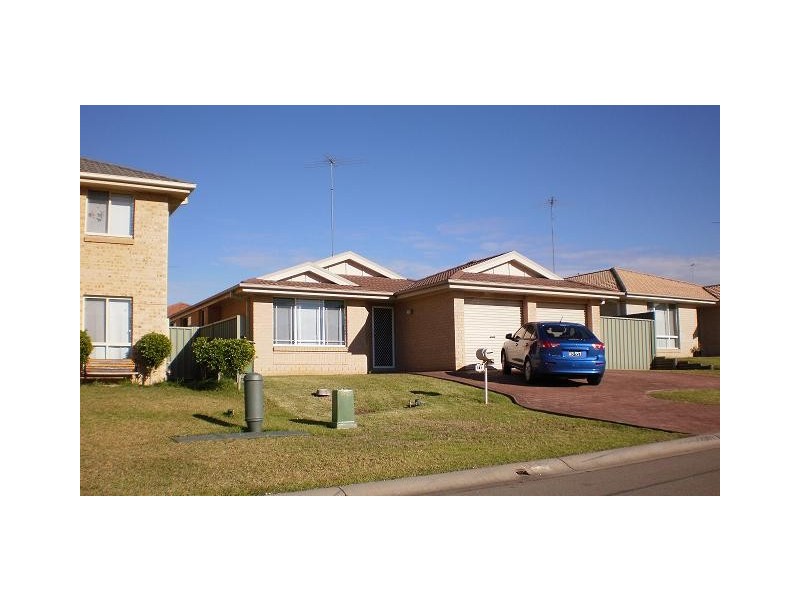 11 Wallan Avenue, Glenmore Park NSW 2745