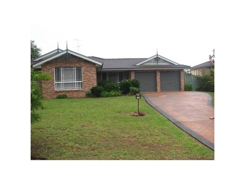 28 Womra Crescent, Glenmore Park NSW 2745