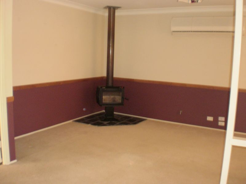 39 Woodi Close, Glenmore Park NSW 2745