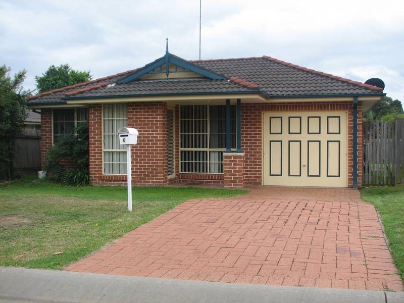6 Jillak Close, Glenmore Park NSW 2745