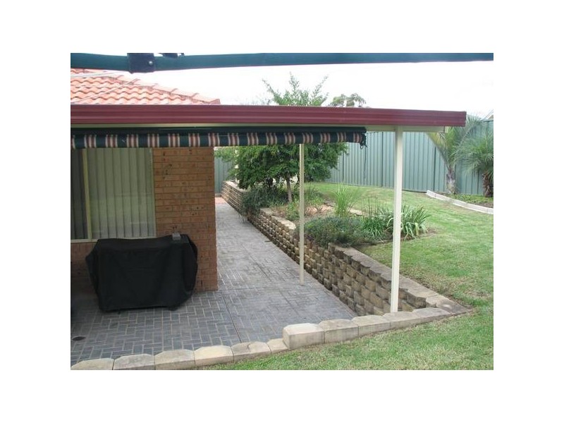 23 Nindi Cres, Glenmore Park NSW 2745