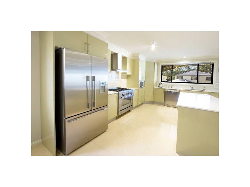 3 Parakeet Grove, Glenmore Park NSW 2745