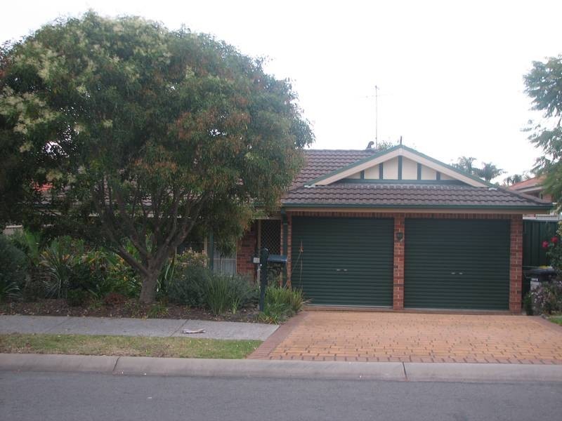 80 Muru Drive, Glenmore Park NSW 2745