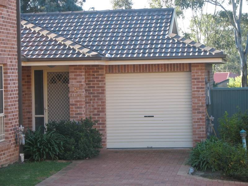 28/39 Regentville Road, Glenmore Park NSW 2745