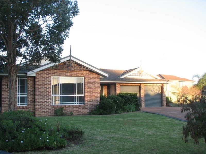 28 Womra Crescent, Glenmore Park NSW 2745