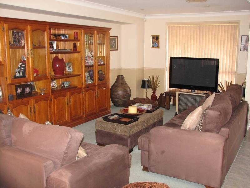 21 Talara Ave, Glenmore Park NSW 2745