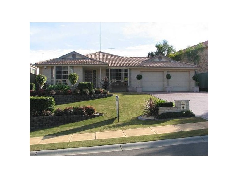 13 Shearwater Drive, Glenmore Park NSW 2745