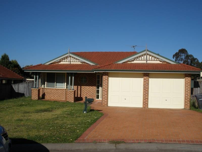 7 Tugra Place, Glenmore Park NSW 2745
