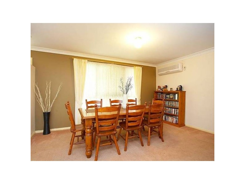 115 The Lakes Drive, Glenmore Park NSW 2745