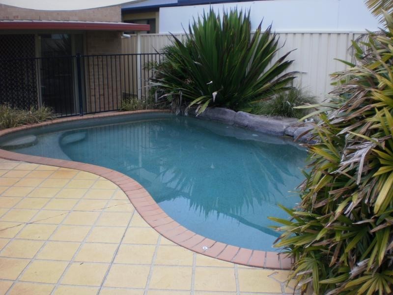 15 Kingsfield Avenue, Glenmore Park NSW 2745