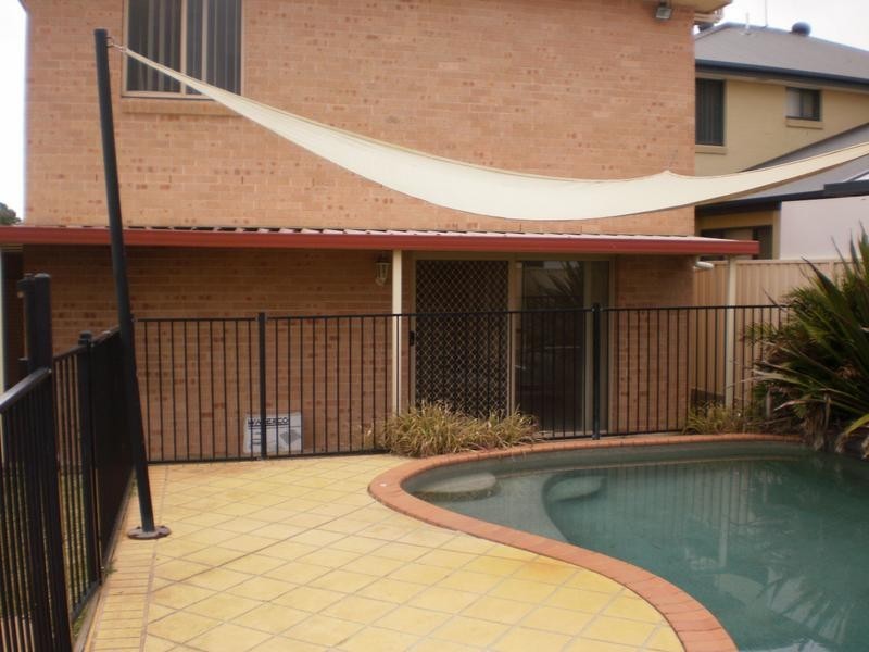 15 Kingsfield Avenue, Glenmore Park NSW 2745