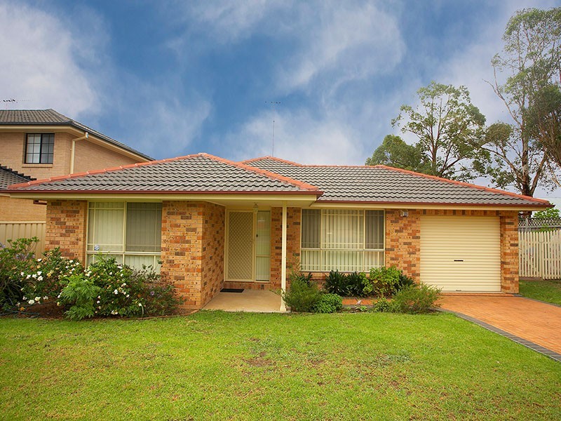43 The Lakes Drive, Glenmore Park NSW 2745