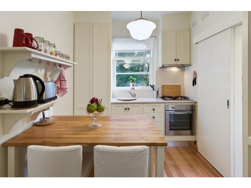 10/37 George Street, East Melbourne VIC 3002