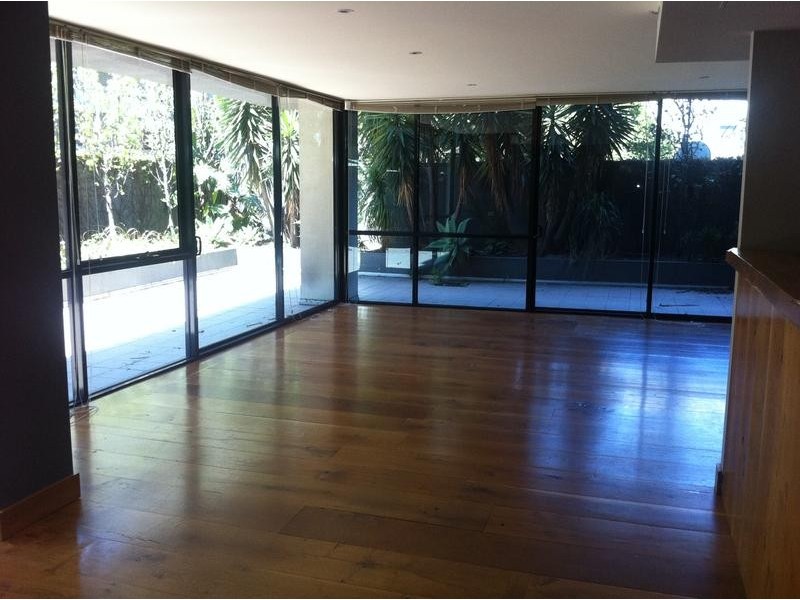 G06/19 Queens Road, Melbourne VIC 3004