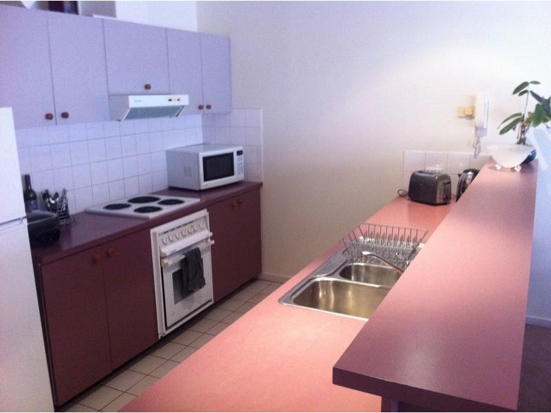 10/5 Davisons Place, Melbourne VIC 3000