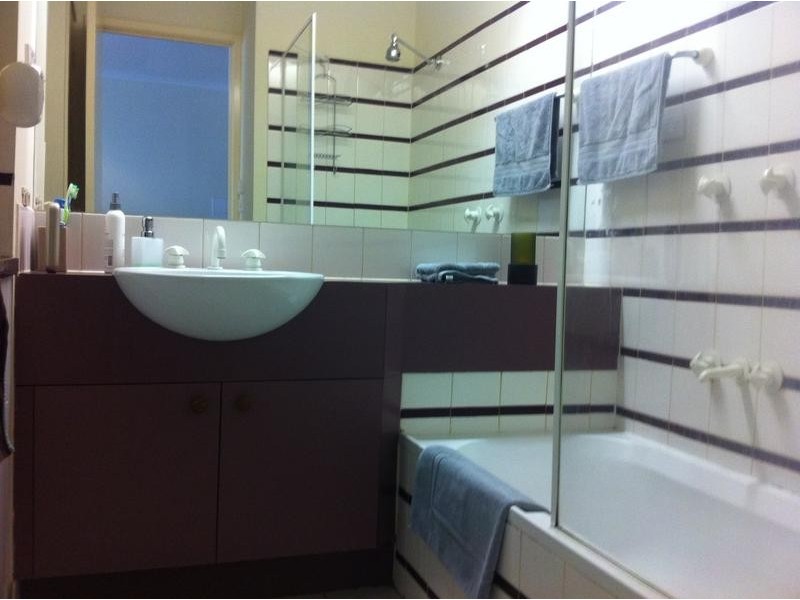 10/5 Davisons Place, Melbourne VIC 3000