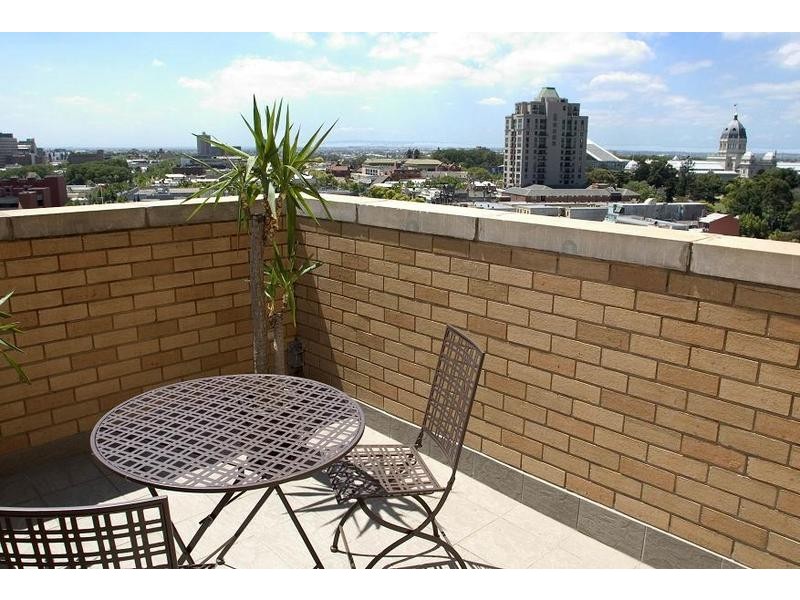 1103/340 Russell Street, Melbourne VIC 3000