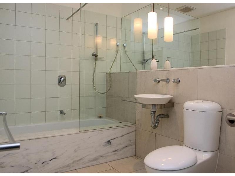 105/8 Bligh Place, Melbourne VIC 3000