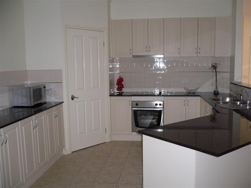 7/83 Chapel Street, Cowes VIC 3922