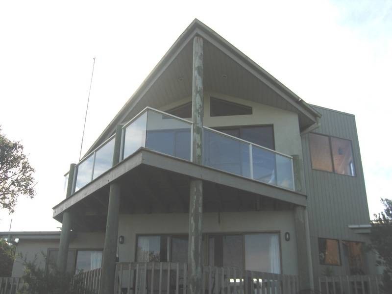 14 The Esplanade, Sunderland Bay VIC 3922