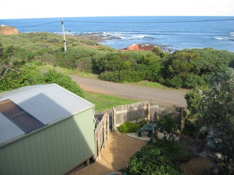14 The Esplanade, Sunderland Bay VIC 3922