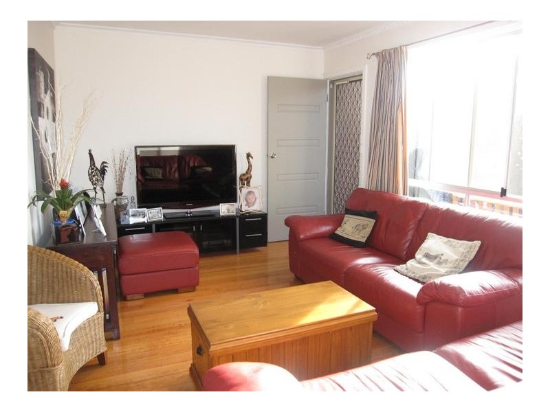 1/4 Highland Avenue, Cowes VIC 3922