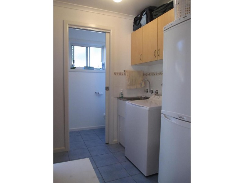 1/4 Highland Avenue, Cowes VIC 3922