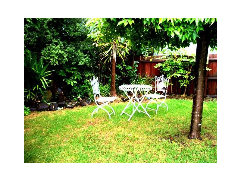 39 Church Street, Cowes VIC 3922