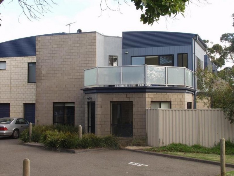 19/7 Beach Street, Cowes VIC 3922