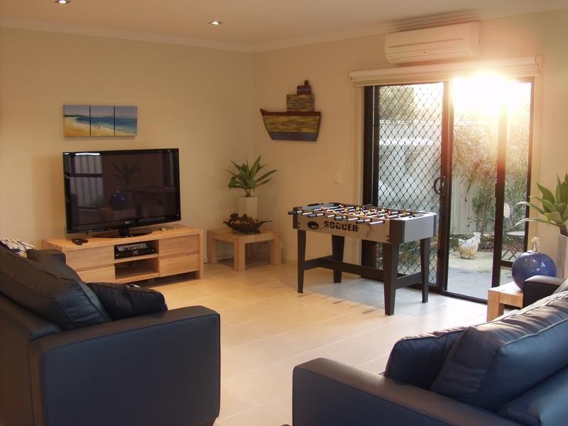 19/7 Beach Street, Cowes VIC 3922