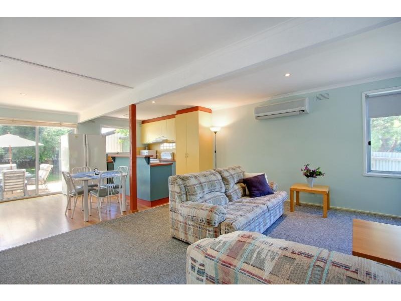 8 Manly Avenue, Cape Woolamai VIC 3925