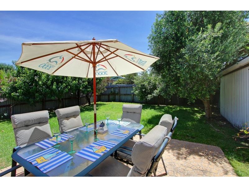 8 Manly Avenue, Cape Woolamai VIC 3925