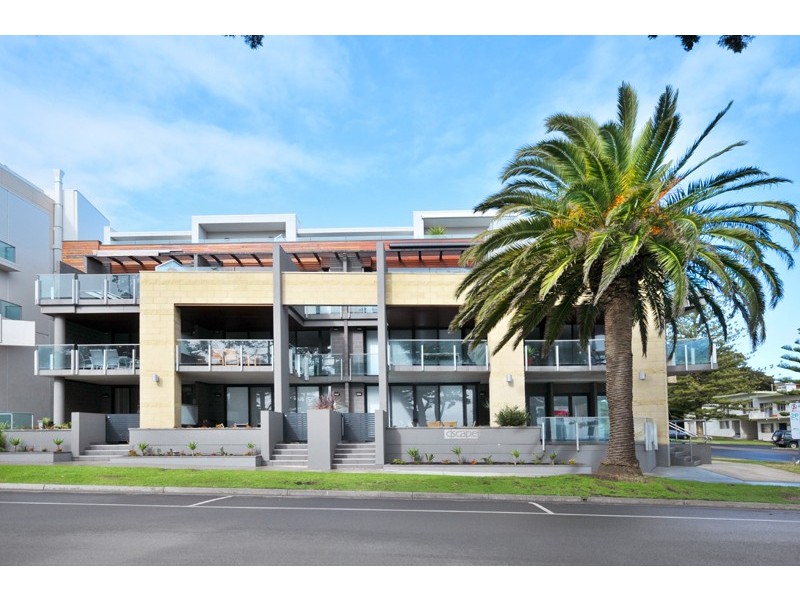 14/4 The Esplanade, Cowes VIC 3922