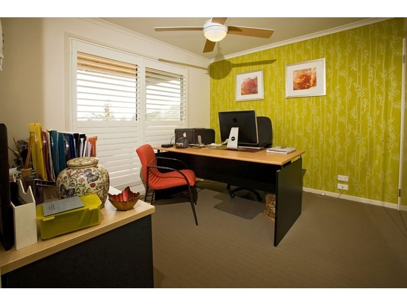 4 Lorikeet Lane, Cowes VIC 3922