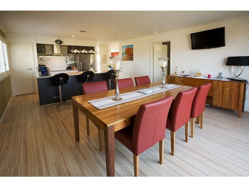 4 Lorikeet Lane, Cowes VIC 3922