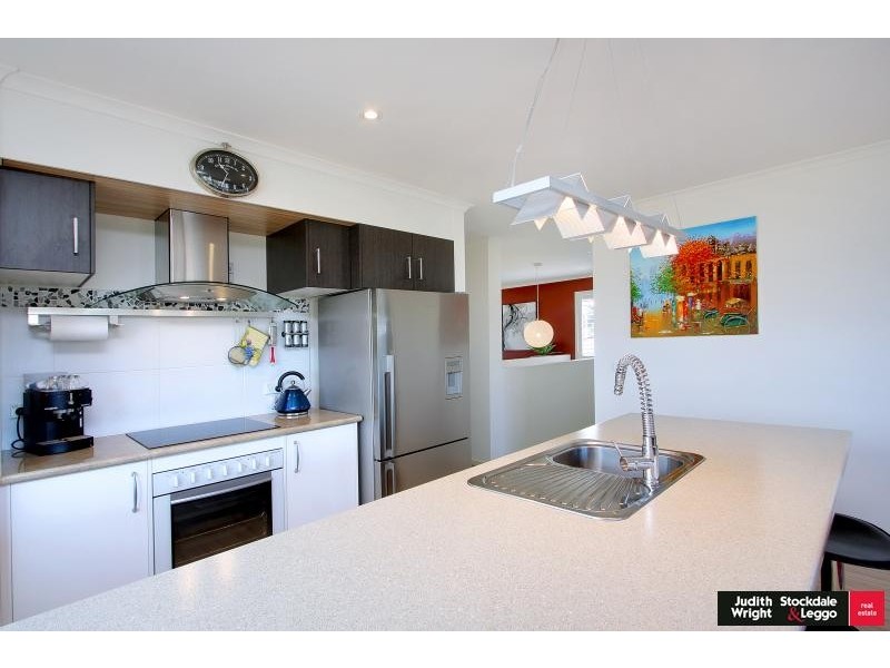 4 Lorikeet Lane, Cowes VIC 3922