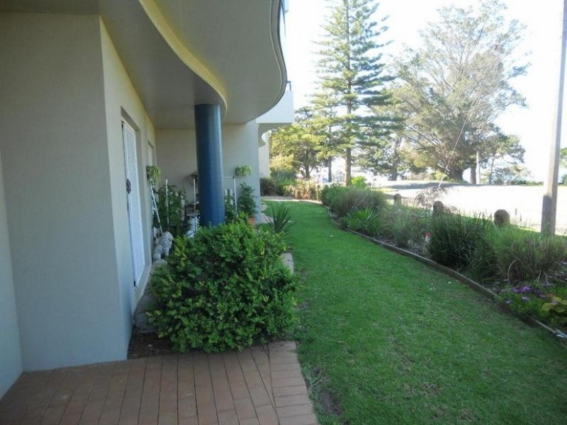 114/1 The Esplanade, Cowes VIC 3922