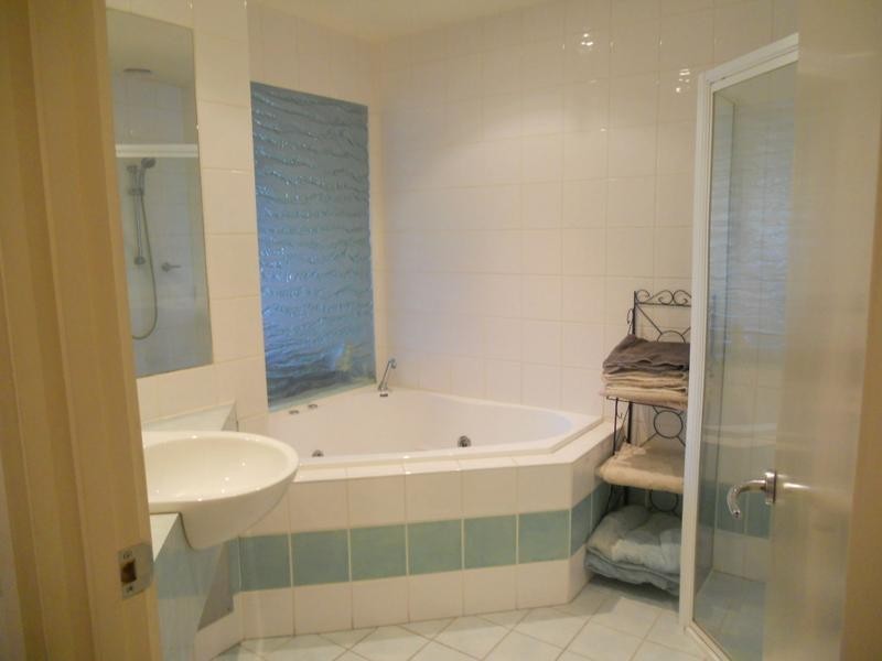 114/1 The Esplanade, Cowes VIC 3922