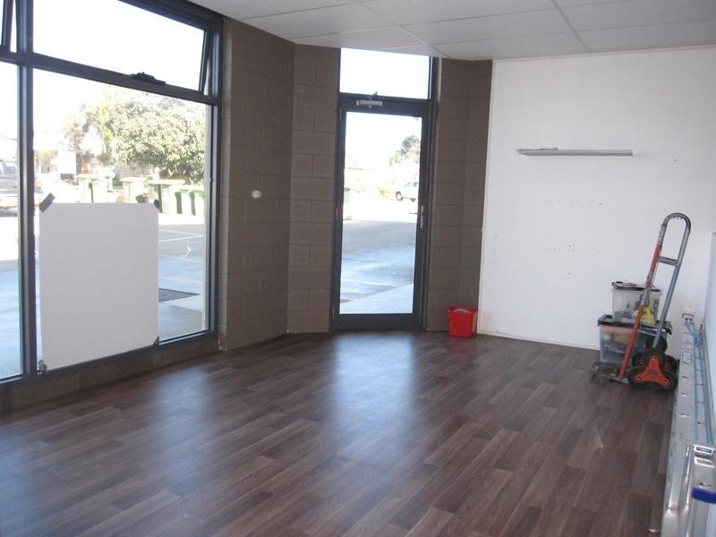 Shop 10/209-213 Settlement Road, Cowes VIC 3922