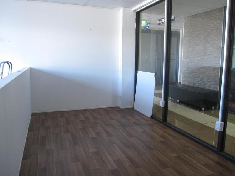 Shop 10/209-213 Settlement Road, Cowes VIC 3922