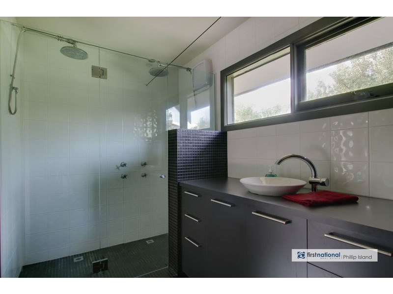 87 Tampa Road, Cape Woolamai VIC 3925