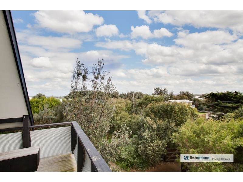 87-89 Tampa Road, Cape Woolamai VIC 3925