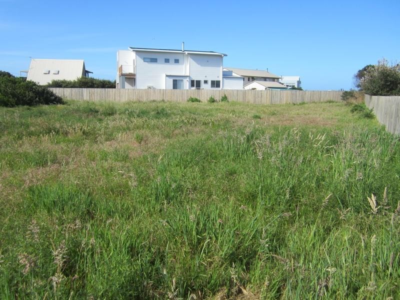 102 Ocean Reach, Cape Woolamai VIC 3925