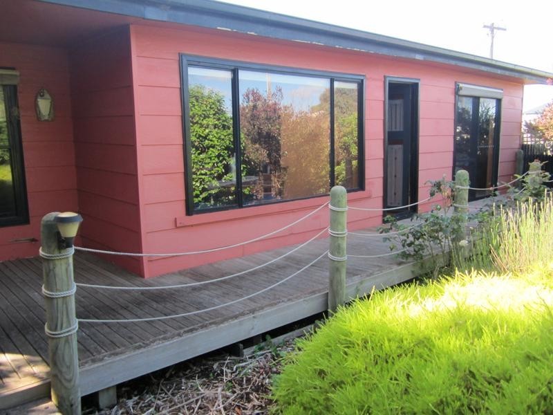 9 Gemma Street, Sunderland Bay VIC 3922