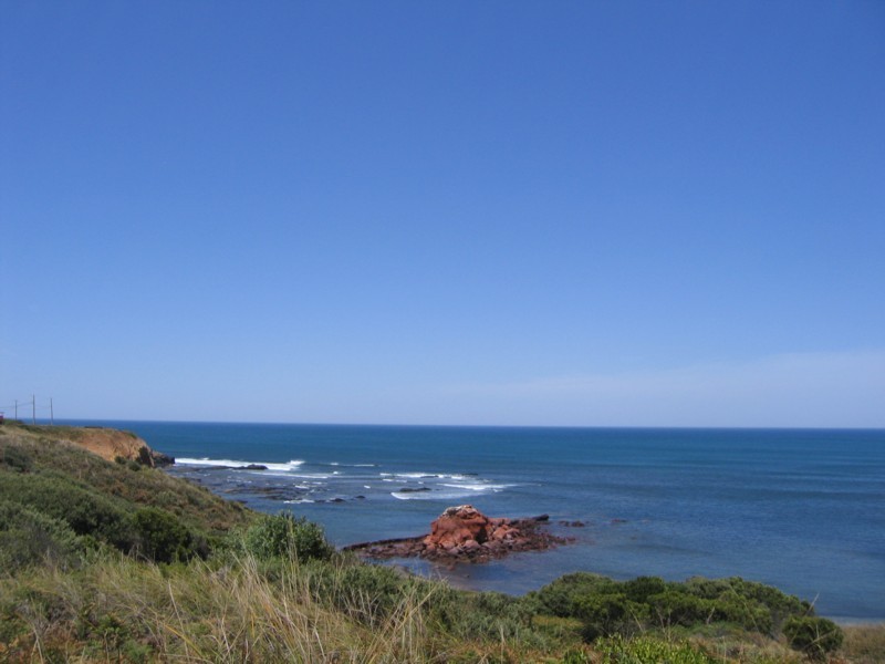 1 Rowena Road, Sunderland Bay VIC 3922